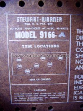 9166-A ; Stewart Warner Corp. (ID = 167266) Radio