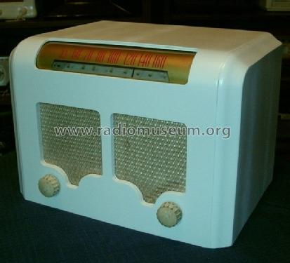 Series 9040-A SR600; Stewart Warner Corp. (ID = 1007923) Radio