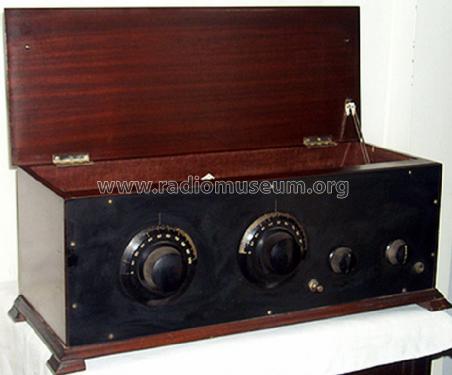 Stutz De Luxe; Stutz, Chas.Co.; New (ID = 1031561) Radio