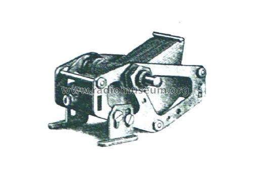 Variable Capacitor S.R.T. Super Royal 250 cm; Süss Nándor (ID = 1601860) Radio part
