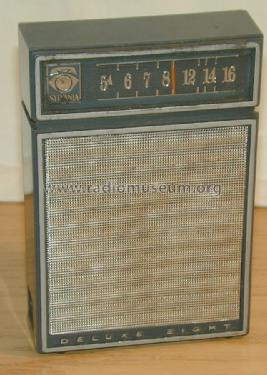 Deluxe Eight TR74 Ch= 328-2 ; Sylvania Hygrade, (ID = 887789) Radio