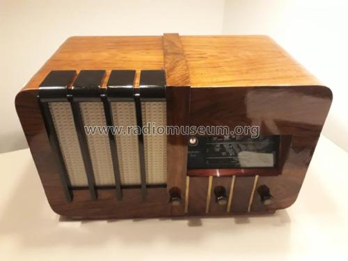 2U Luxe; Symphonic; Belgium (ID = 2252544) Radio