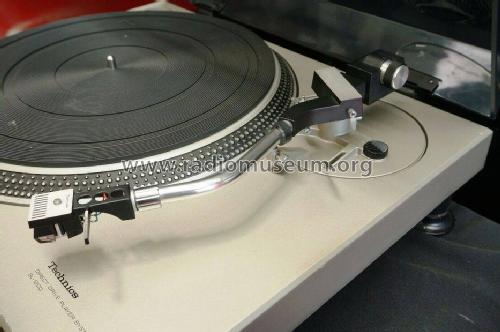 Direct Drive Turntable System SL-1200; Technics brand (ID = 2490949) R-Player