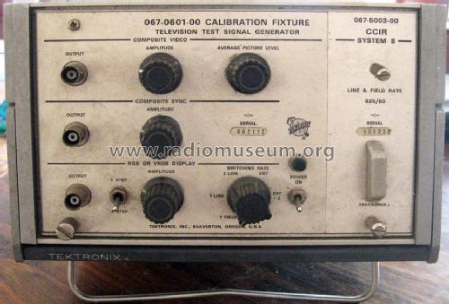 Calibration Fixture - TV Test Signal Generator 067-601-00; Tektronix; Portland, (ID = 1301669) Equipment