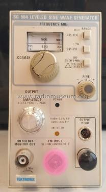 Leveled Sine Wave Generator Plug-In SG504; Tektronix; Portland, (ID = 2962228) Equipment