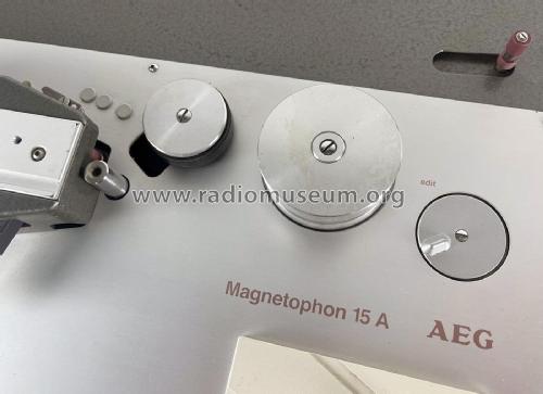 Magnetophon 15A - Studio-Tonbandgerät M15A; AEG Radios Allg. (ID = 2782391) R-Player