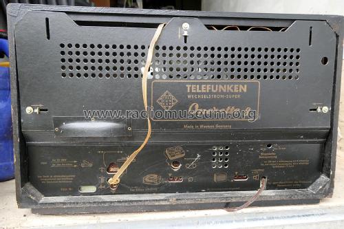 Operette 8; Telefunken (ID = 3077595) Radio