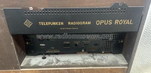 Opus Royal Radiogram ; Telefunken (ID = 3080524) Radio