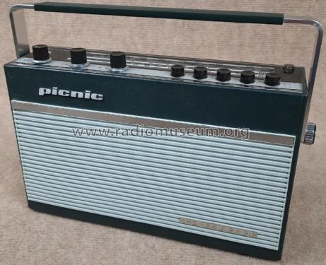 Picnic 101K; Telefunken (ID = 3035034) Radio