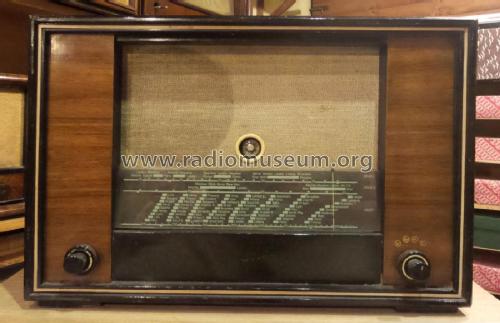 865V; Telefunken; Budapest (ID = 2716182) Radio