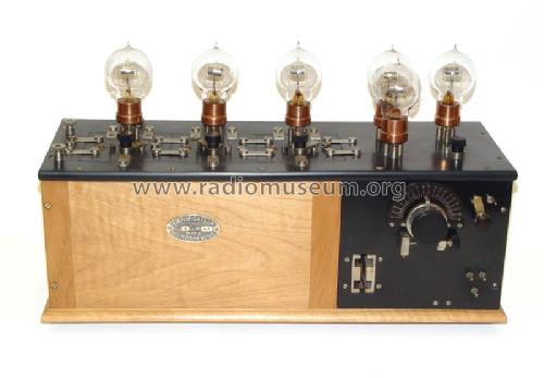 Amplificateur Z2; MILITARY France, (ID = 1617344) Ampl/Mixer