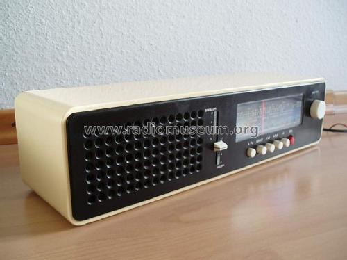 Unilux 2000 441 A-2; Tesla; Praha, (ID = 282824) Radio