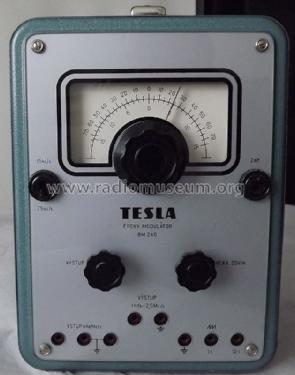 Frekvenční modulátor - Frequency Modulator BM240; Tesla; Praha, (ID = 1433242) Ausrüstung