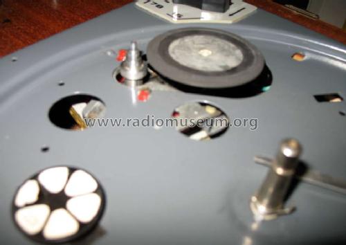 Stereo Turntable GZC110; Tesla; Praha, (ID = 1078296) Ton-Bild