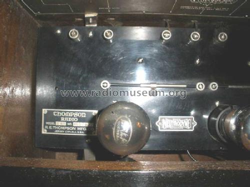 Parlor Grand Neutrodyne S-60 ; Thompson (ID = 792915) Radio