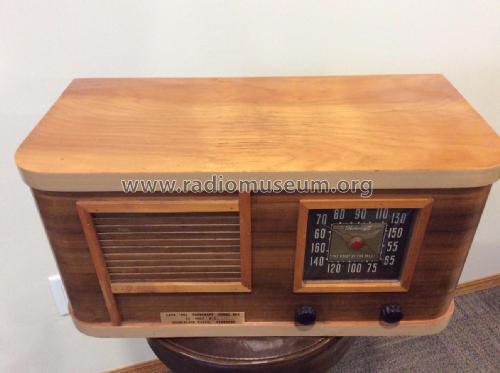 B62 ; Thorcraft; Winnipeg, (ID = 2549930) Radio