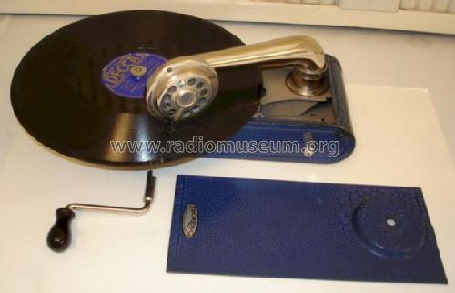 Excelda Pocket Gramophone No. 55; Thorens SA; St. (ID = 1074054) TalkingM