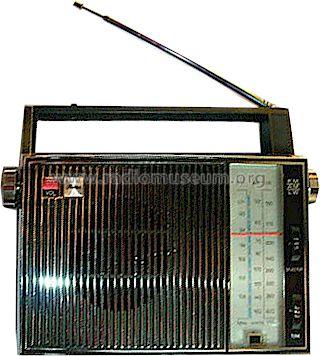 11L-855FL; Toshiba Corporation; (ID = 658889) Radio