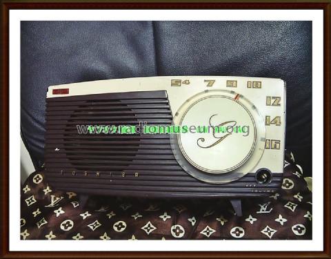 5LC-109; Toshiba Corporation; (ID = 2759510) Radio