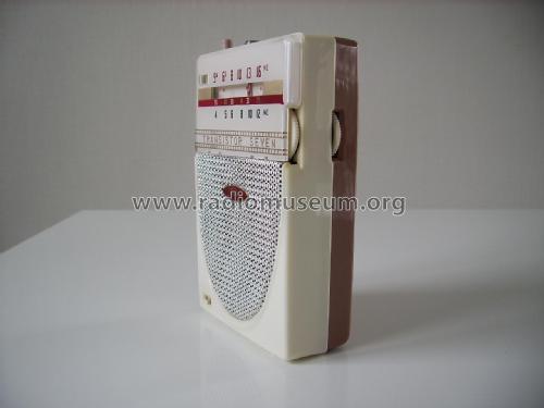 Transistor Seven 7TP-382s; Toshiba Corporation; (ID = 1992467) Radio