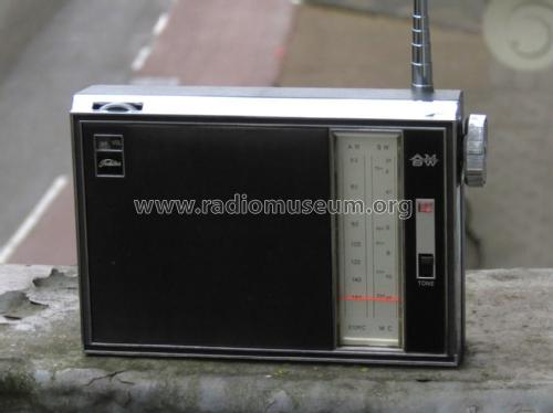 8M-380S; Toshiba Corporation; (ID = 3045454) Radio