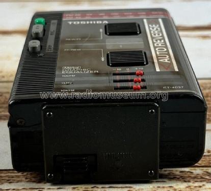 AM/FM Stereo Cassette Player KT-4037; Toshiba Corporation; (ID = 2978409) Radio