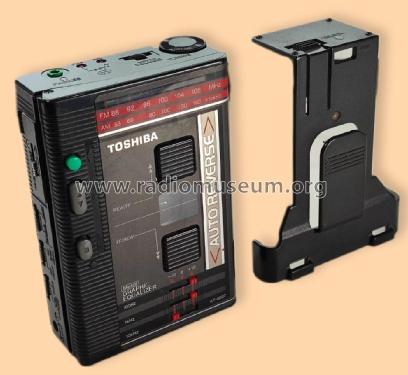 AM/FM Stereo Cassette Player KT-4037; Toshiba Corporation; (ID = 2978412) Radio