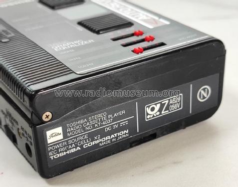 AM/FM Stereo Cassette Player KT-4037; Toshiba Corporation; (ID = 2978419) Radio