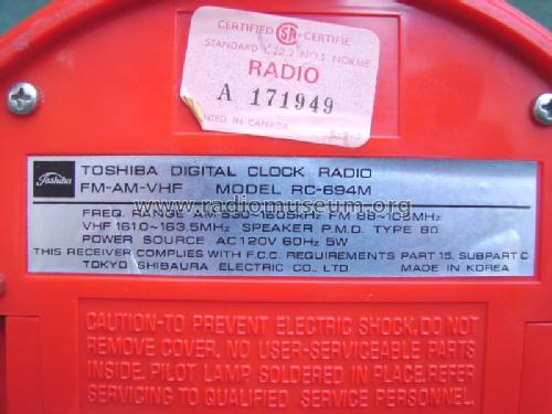 Digital Clock Radio RC-694M; Toshiba Corporation; (ID = 834261) Radio