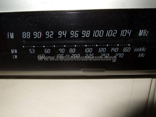 Electronic Clock Radio CR-1000L; Toshiba Corporation; (ID = 1390825) Radio