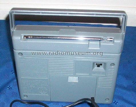 RP-1420F; Toshiba Corporation; (ID = 1617769) Radio