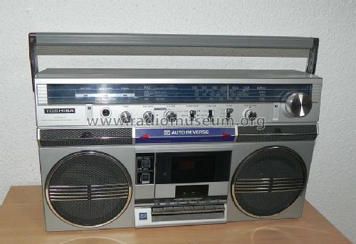 Stereo Radio Cassette Recorder RT-170S; Toshiba Corporation; (ID = 1315278) Radio