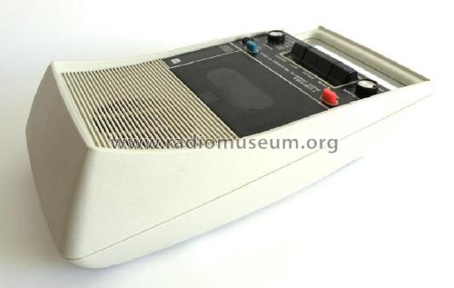 Radio Cassette Recorder RT-201A; Toshiba Corporation; (ID = 1732189) Radio