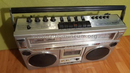 Stereo Radio Cassette Recorder RT 8560S; Toshiba Corporation; (ID = 2643370) Radio