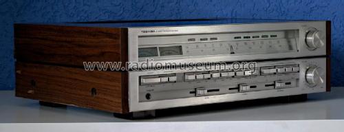 SA620; Toshiba Corporation; (ID = 3113260) Radio