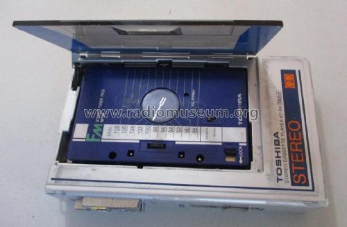 Stereo Cassette Player KT-S4; Toshiba Corporation; (ID = 2978724) Radio