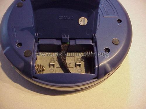 Portable CD/MP3 Player CMP 480; Trevi S.p.A.; Rimini (ID = 2843751) Sonido-V