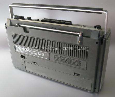 tristar 2002 stereo ; Tristar; Kaufhalle (ID = 3084997) Radio