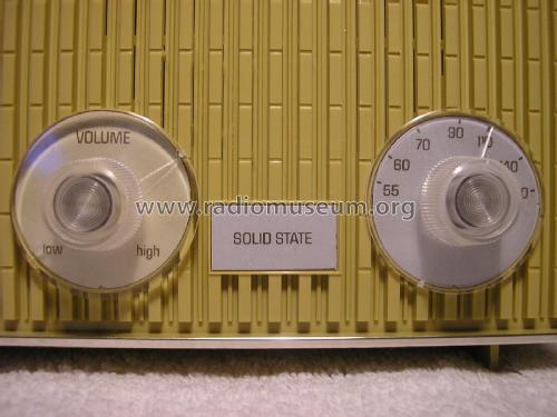 Triumph RG-212; Triumph Electronics (ID = 2071194) Radio