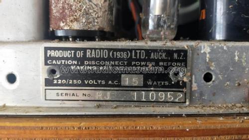 Ultimate RJ Portable ; Ultimate Brand, (ID = 3130845) Radio