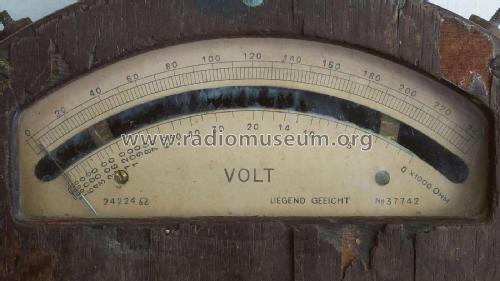 Voltmeter 240 VDC; UNBEKANNTE FIRMA D / (ID = 2675621) Equipment