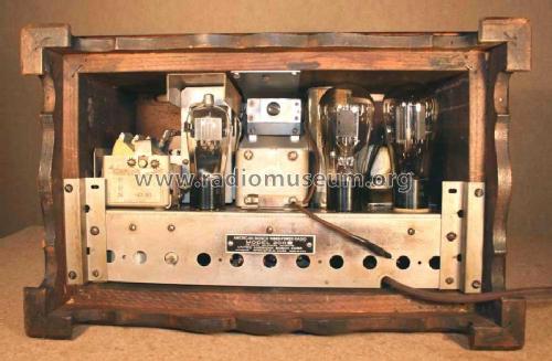 Personal 200C Bombay Treasure Chest; United American (ID = 802889) Radio