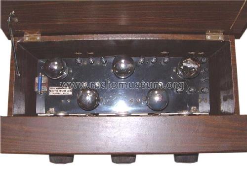 Radio Lark Model K; United Engine Co.; (ID = 289708) Radio