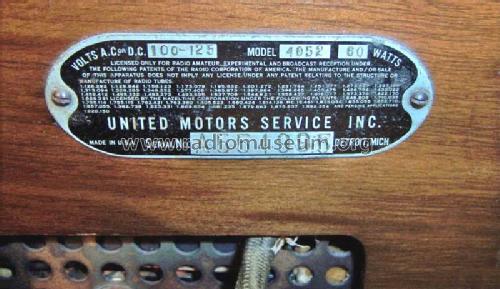 Delco 4052 ; United Motors (ID = 293576) Radio