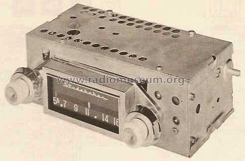 Delco AC-2977 Studebaker; United Motors (ID = 496379) Car Radio