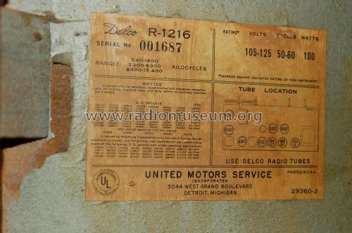 Delco R1216; United Motors (ID = 2132610) Radio
