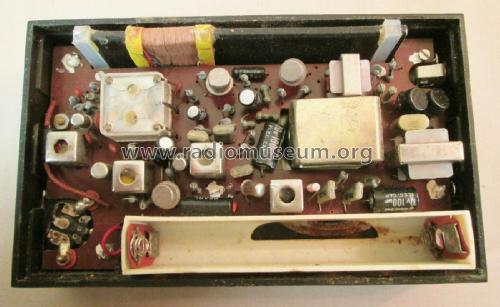 Ten Hundred Transistor Nine ; United Royal Radio & (ID = 1775811) Radio