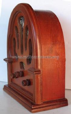 Cathedral Mini Replica Z Union; Unknown - CUSTOM (ID = 510155) Radio