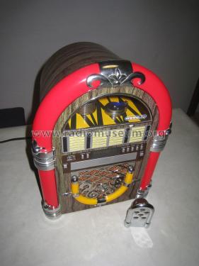 CD JukeBox AM FM Radio VIN2020; Unknown - CUSTOM (ID = 2015246) Radio