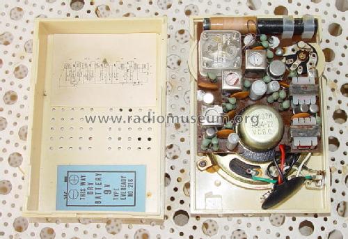 6 TR Transistor TW-66 ; Commodore Import (ID = 853523) Radio